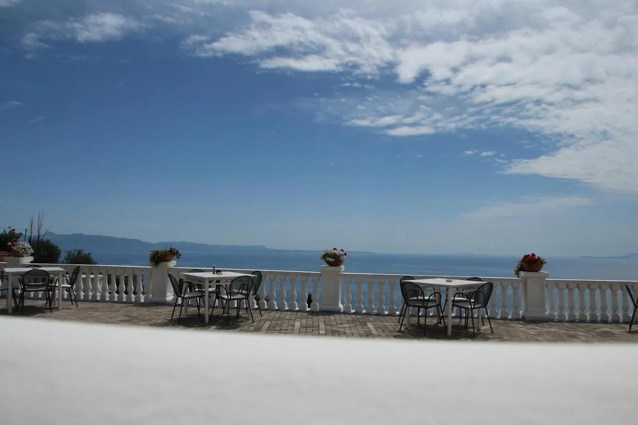 ****  Paradise Lukova Hotel Albánia