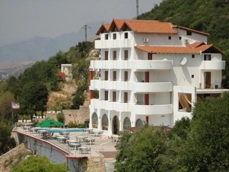 Paradise Lukova Hotel