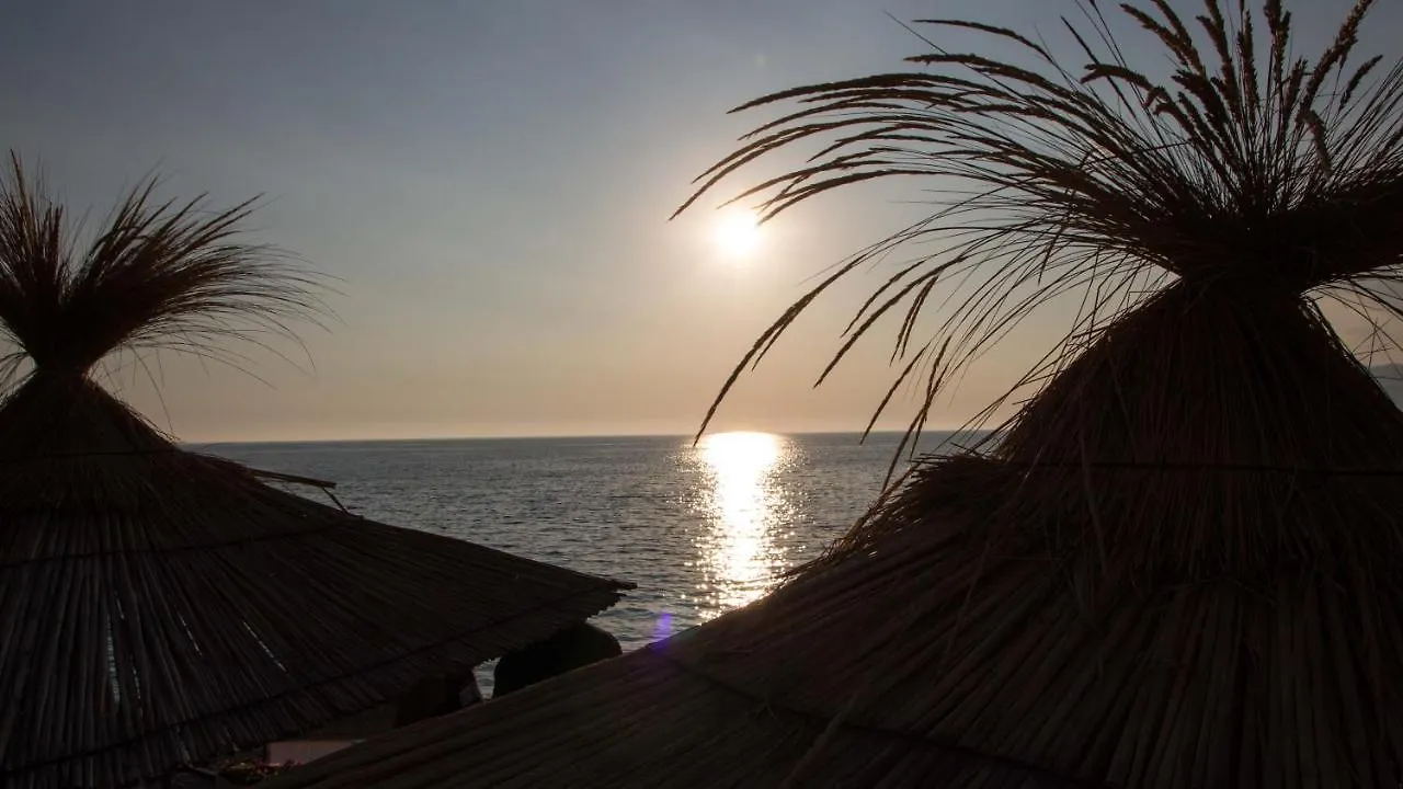 Paradise Lukova Hotel Albania