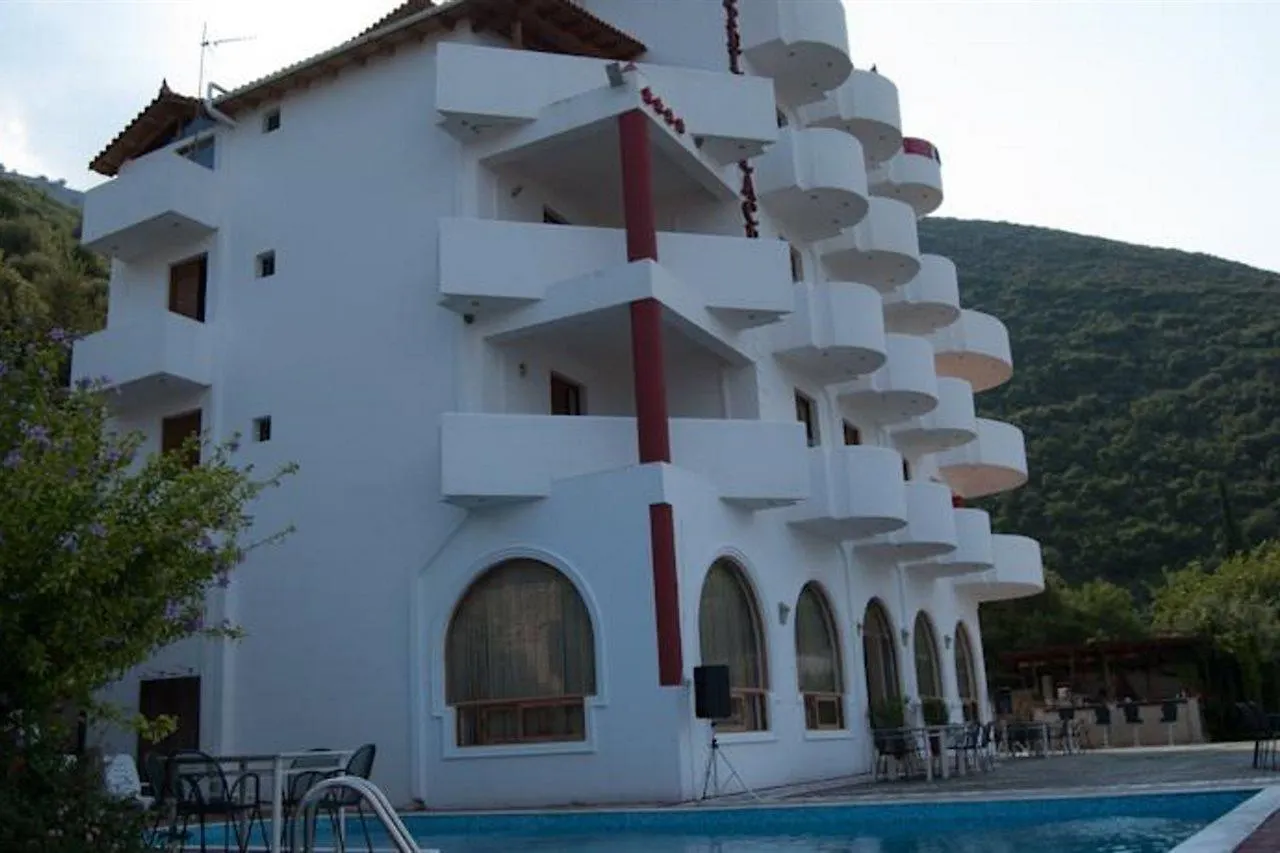 ****  Paradise Lukova Hotel Albania