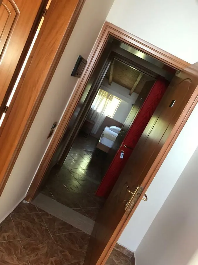 Paradise Lukova Hotel Albania